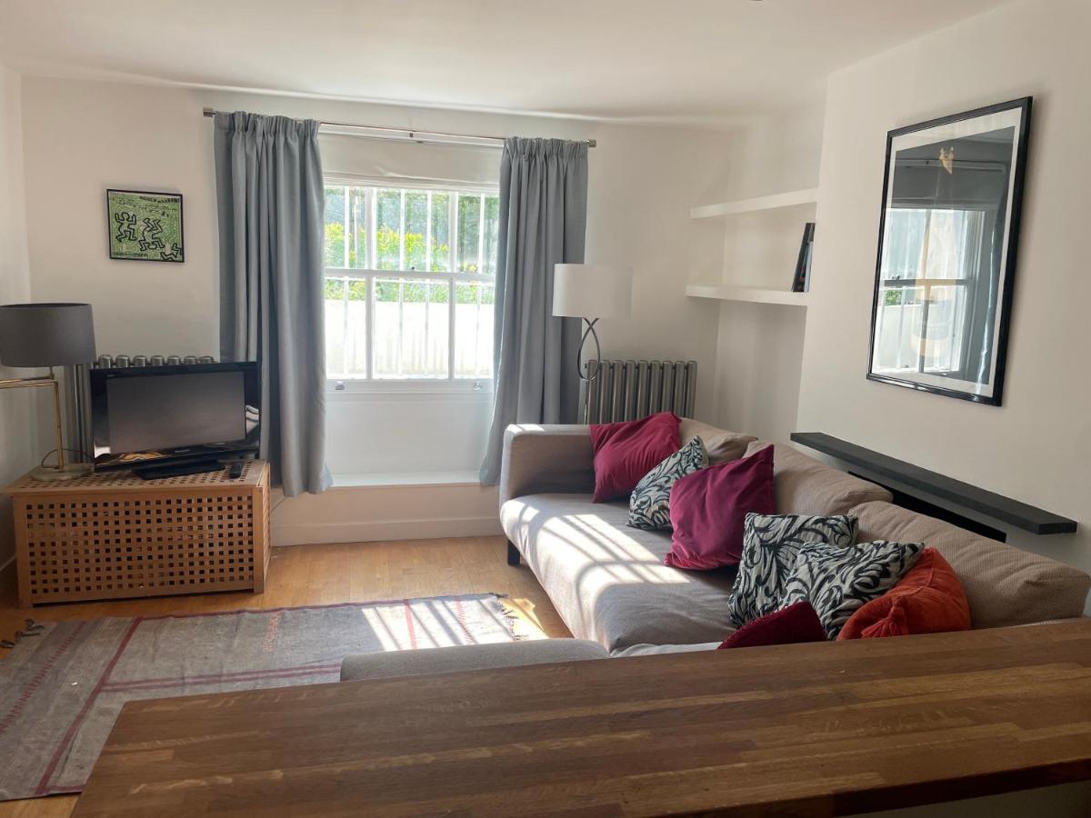 Apartment Sutherland Place